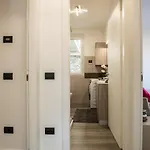 Laura's Little Diamond - Bel Post Apartment Domaso
