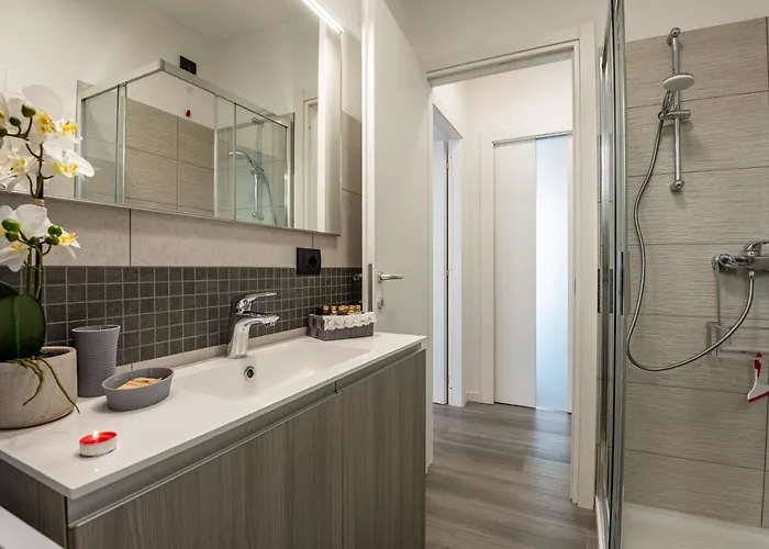 Laura's Little Diamond - Bel Post