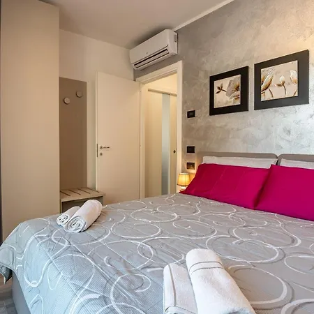 Apartman Laura's Little Diamond - Bel Post Domaso